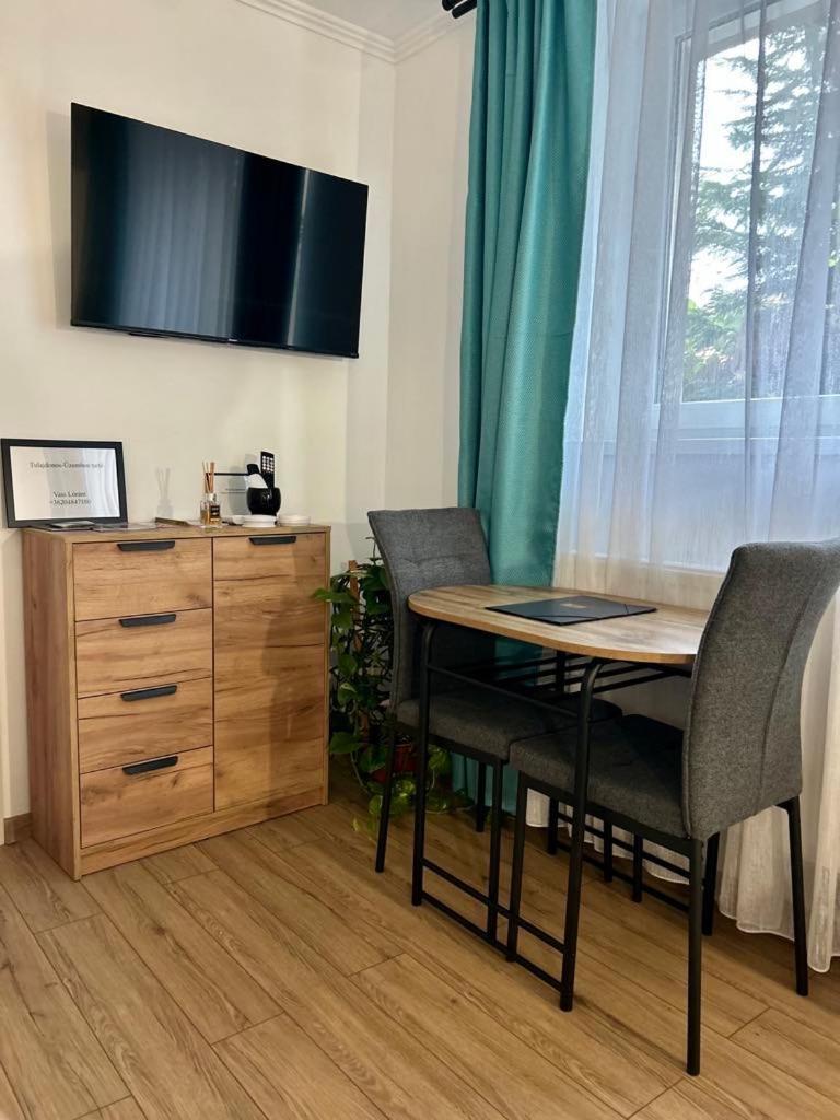 Rez Apartmanok Gyula Kültér fotó